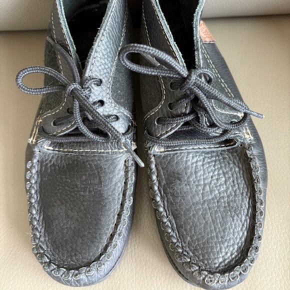 Laurentian Chief L7 full grain leather black lace-up ankle booties embossed - Picture 5 of 11